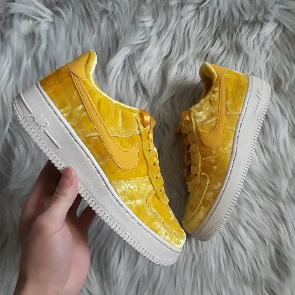 NWT Nike Air Force 1 LV8 GS 5 5.5 Womens 7 6.5 New